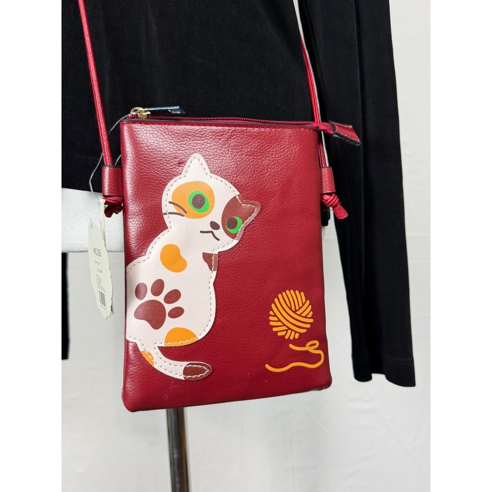 Isle TR Coast Women Crossbody Bag OS Red Calico Cat Yarn Applique New